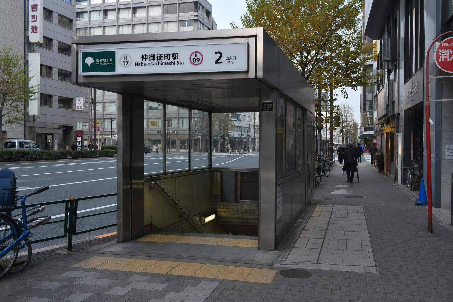 東京メトロ仲御徒町駅 出口周辺の様子